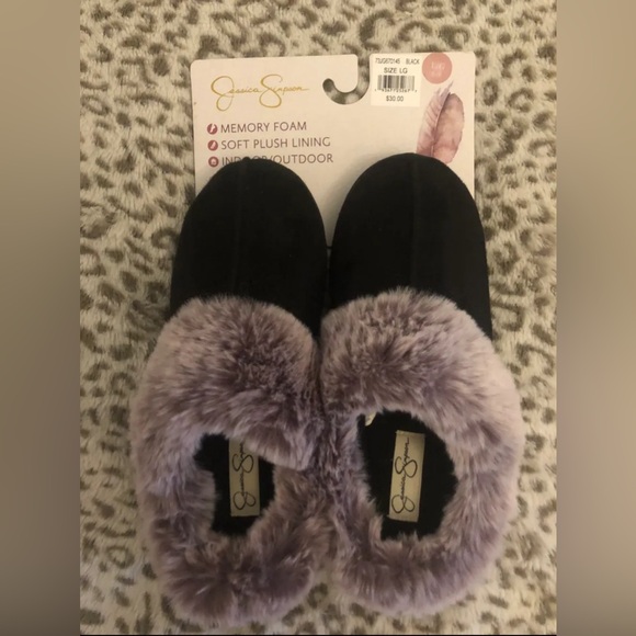 Jessica Simpson Shoes - Jessica Simpson Indoor/outdoor Mule
Slipper Black & Gray & Fur Size Large 8-9